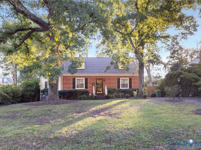 House for sale in Willow Lawn, Richmond