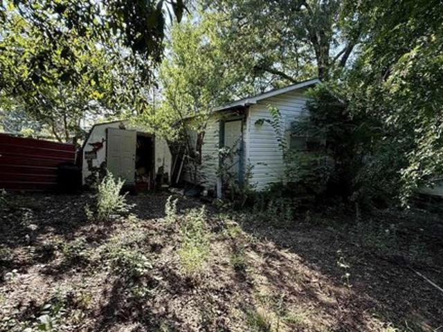 House for sale in Guntersville, Alabama