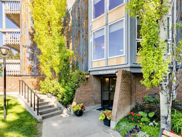 Apartment for sale in Northwest, Alberta