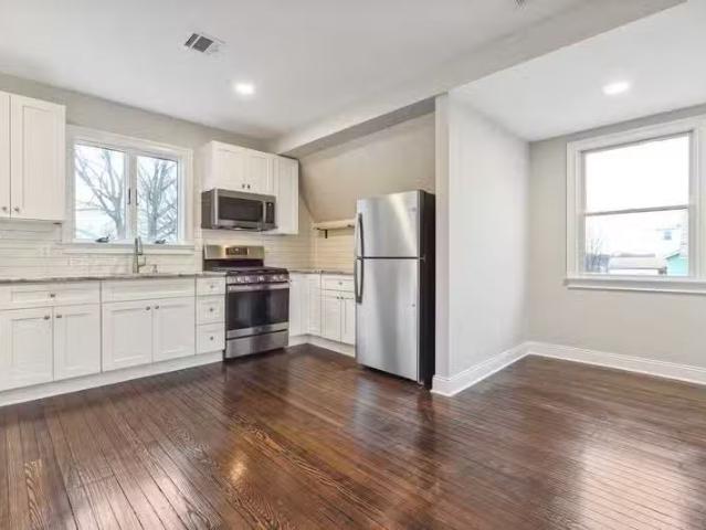Condo for rent in Bloomfield