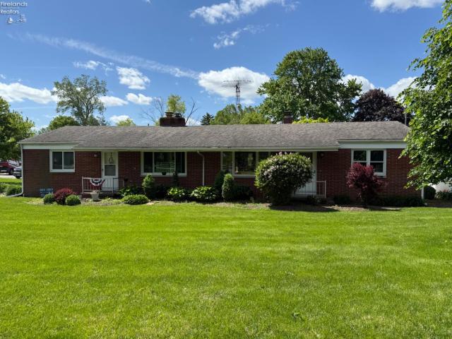 House for sale in Castalia