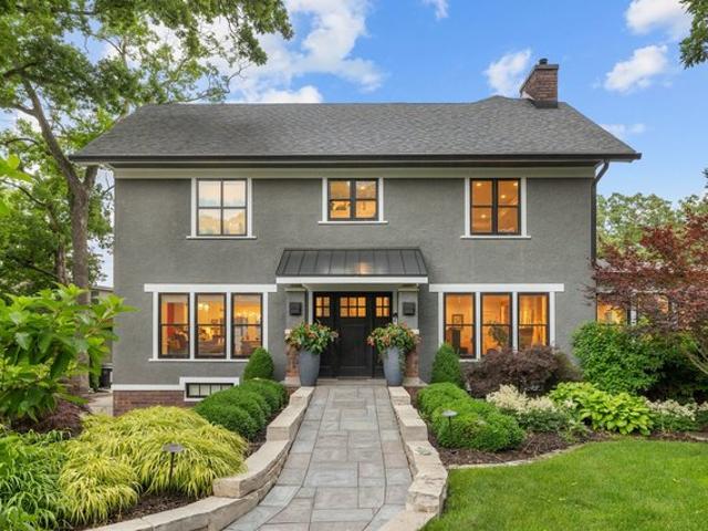 House for sale in Des Moines, Iowa