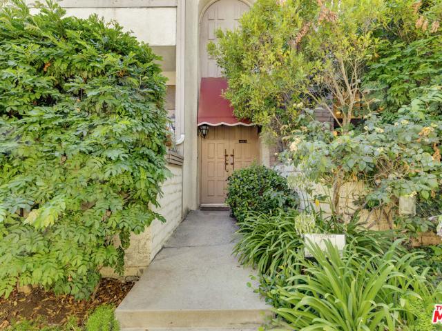 Condo for sale in Encino Neighborhood Council District, Canoga Park