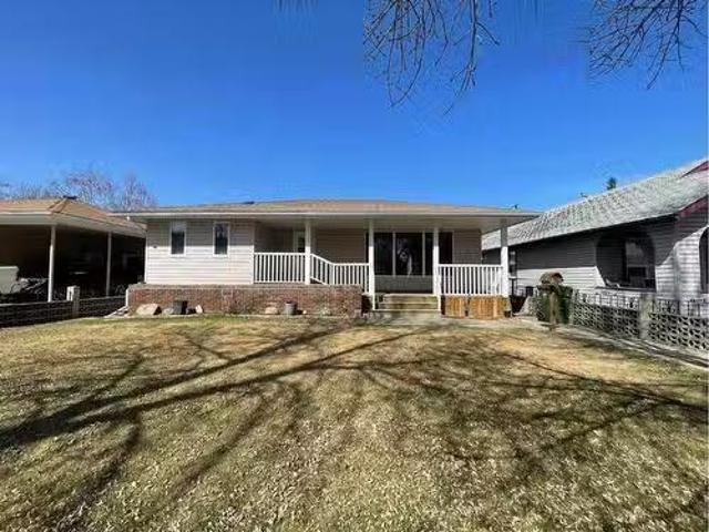 House for sale in Lloydminster, Alberta