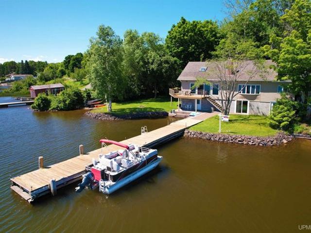 House for sale in Houghton, Michigan