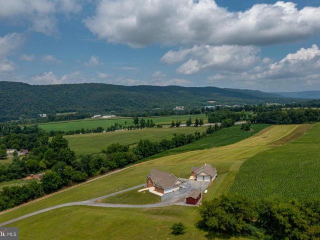 House for sale in Bedford, Pennsylvania