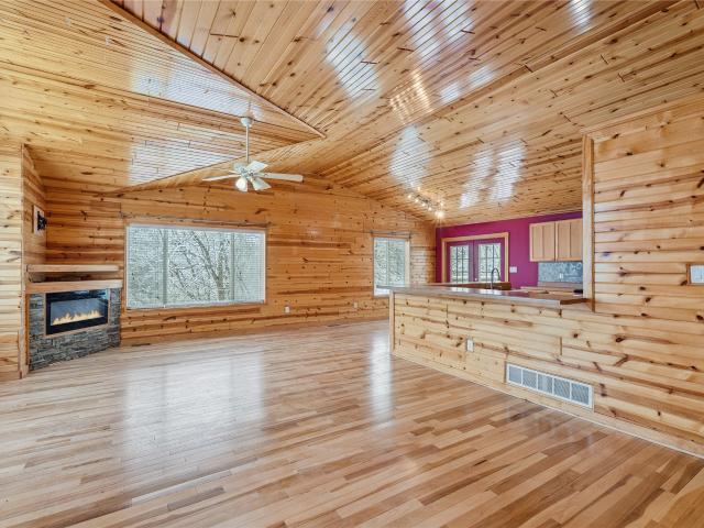 House for sale in Guthrie, Iowa