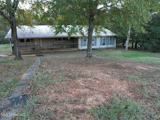 House for sale in Potts Camp, Mississippi
