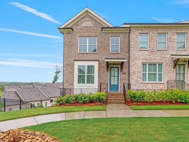 Townhouse for sale in Buford, Georgia