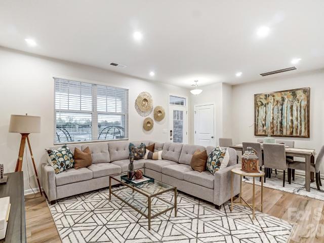 Townhouse for sale in Mecklenburg, North Carolina