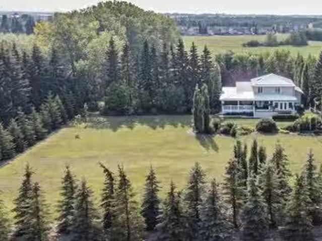 House for sale in Stettler, Alberta