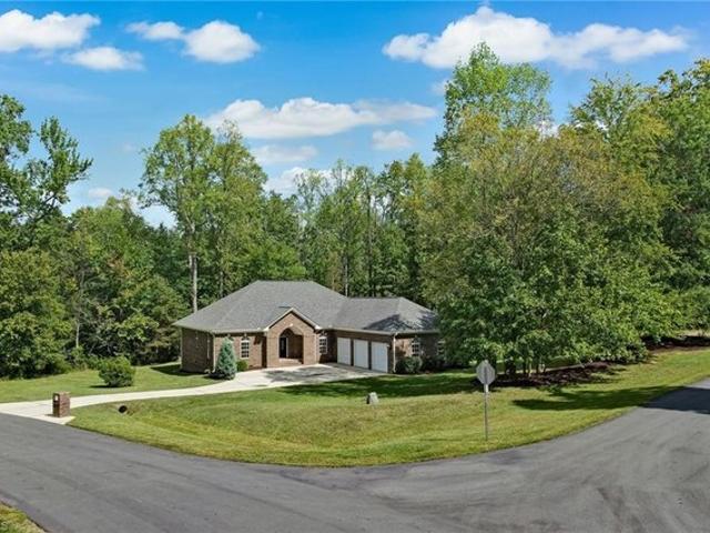 House for sale in Pleasant Garden, Guilford County