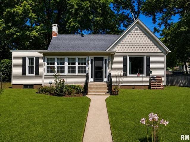 House for sale in Marshall, Illinois