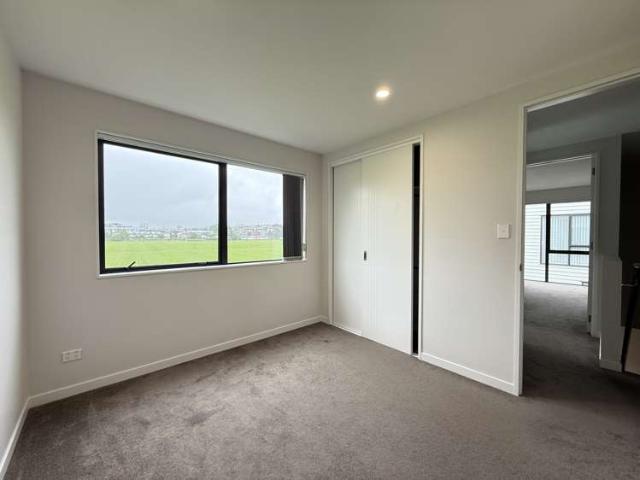 Townhouse for rent in Wairau Valley, Oroua County