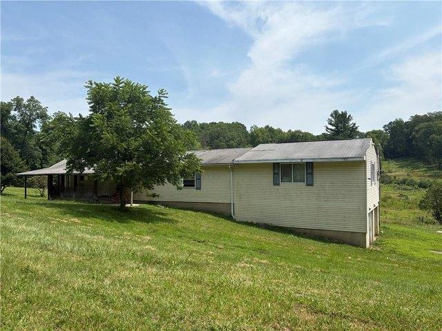 House for sale in Petrolia, Pennsylvania