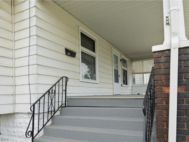 House for sale in Youngstown, Ohio
