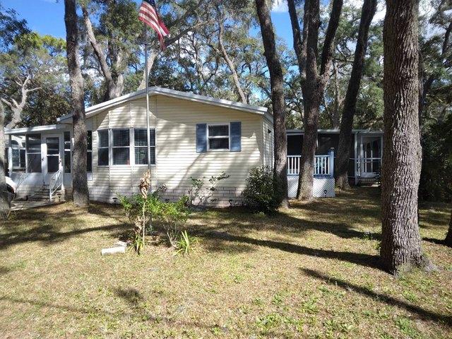 House for sale in Pierson, Florida
