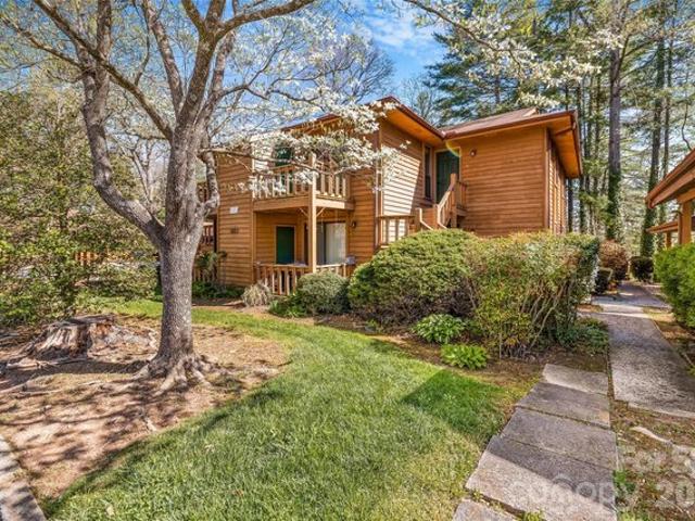 Condo for sale in Hendersonville, North Carolina