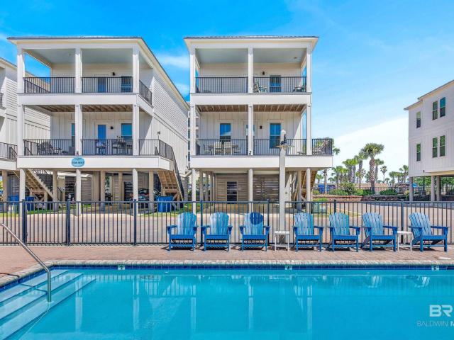House for sale in Gulf Shores, Alabama