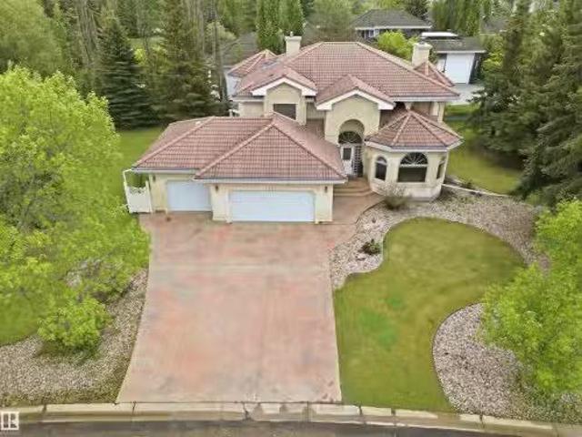 House for sale in Sherwood Park, Alberta