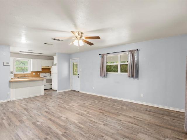 House for sale in Kemp, Texas