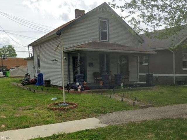 House for sale in Coshocton, Ohio