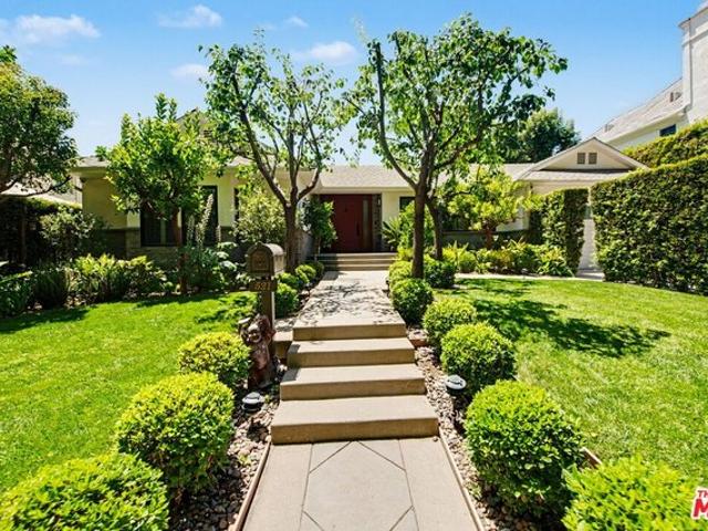 House for sale in Canoga Park, California