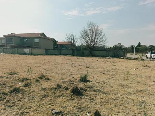 Land for sale in Dr Kenneth Kaunda, North West