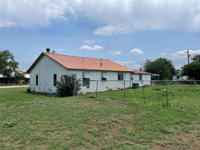 House for sale in Crowell, Texas