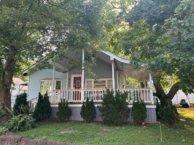 House for sale in Carlinville, Illinois