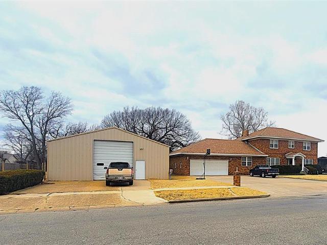 House for sale in Watonga, Blaine County