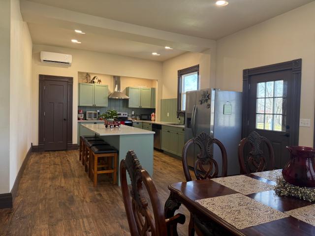 House for sale in Mountain Grove, Missouri