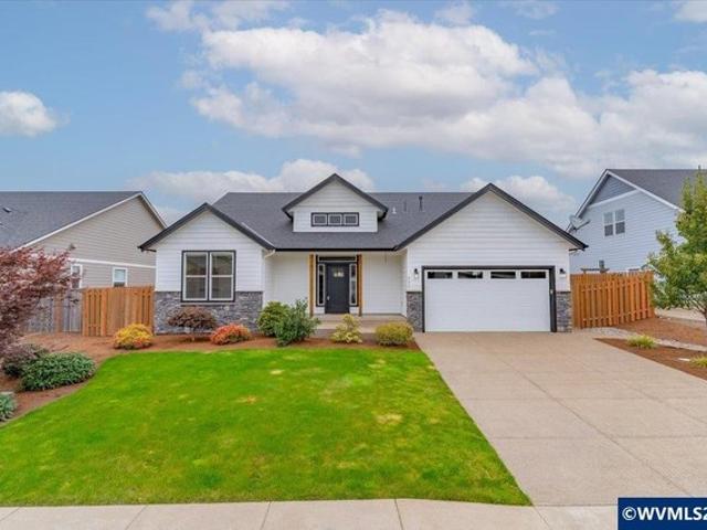 House for sale in Sublimity, Marion County