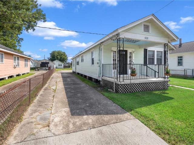House for sale in Harvey, Jefferson Parish