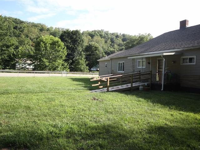 House for sale in Scenery Hill, Pennsylvania
