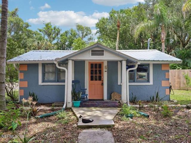 House for sale in Crescent City, Florida