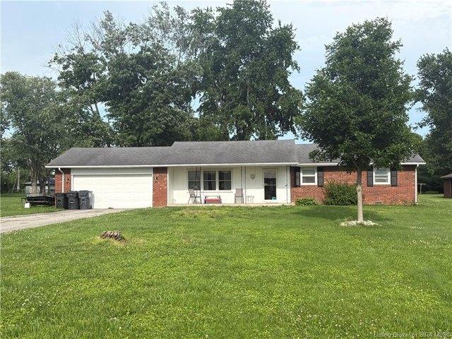 House for sale in Scottsburg, Indiana