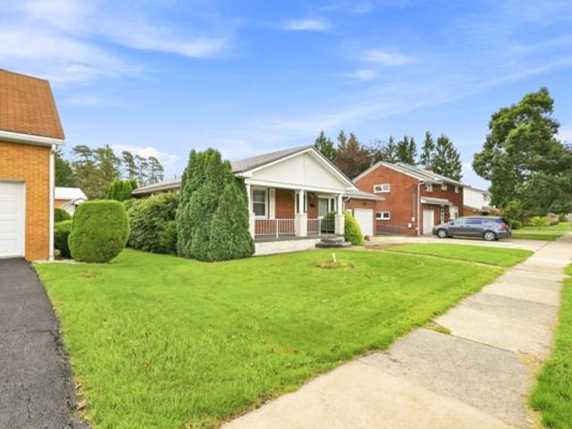 House for sale in Somerset, Somerset County