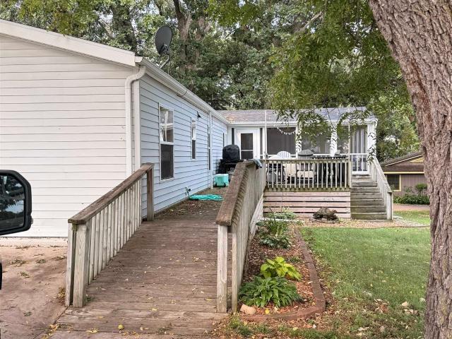 House for sale in Arnolds Park, Dickinson County