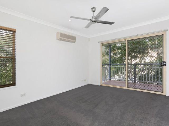 Townhouse for rent in Toombul, Queensland