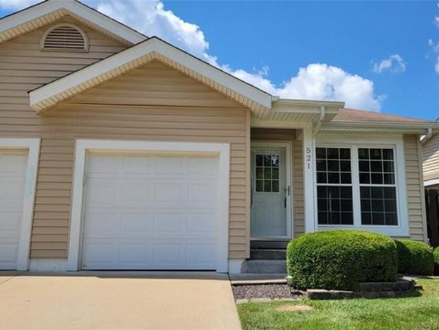 Condo for sale in Ballwin, Missouri