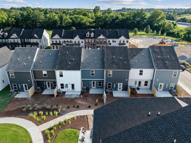 Townhouse for sale in Gallatin Townhouse for sale in Gallatin