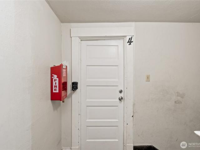 House for sale in Aberdeen, Washington