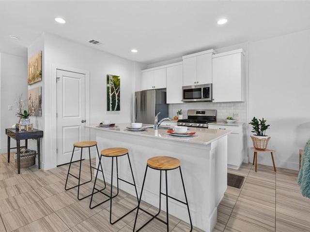 Condo for sale in Georgetown, Williamson County