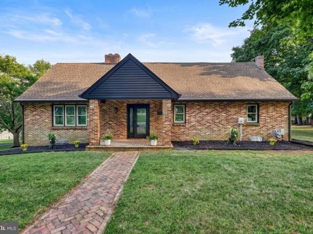 House for sale in New Freedom, Pennsylvania