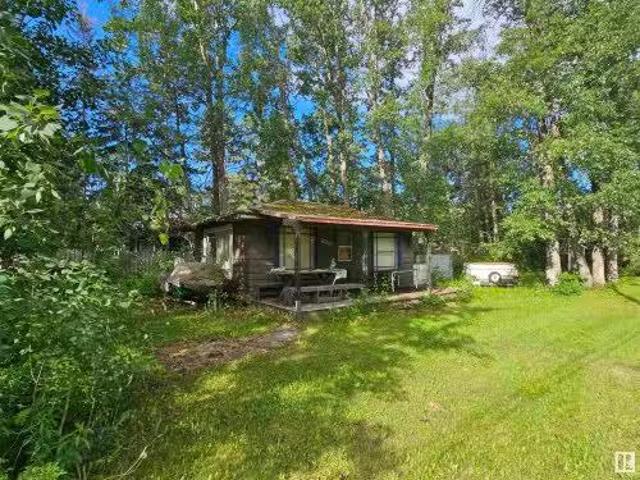 House for sale in Alberta Beach, Alberta