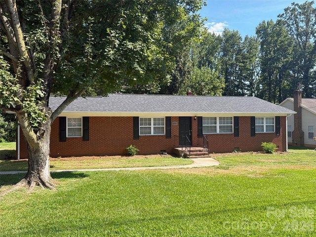 House for sale in Mecklenburg, North Carolina