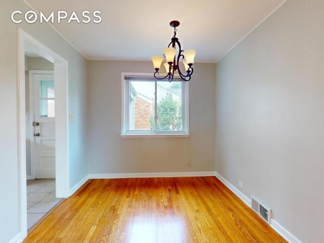 Property for rent in Skokie, Illinois