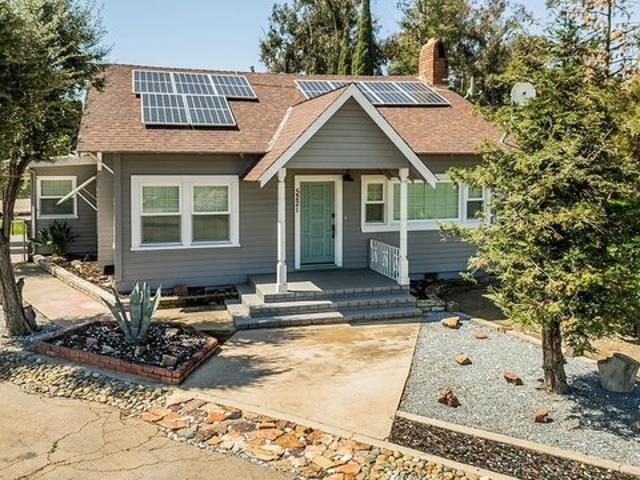 House for sale in Reedley, California