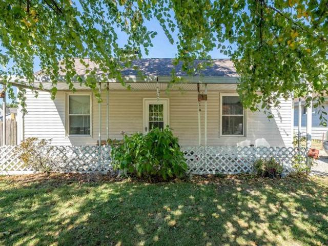 House for sale in Peoria, Peoria County